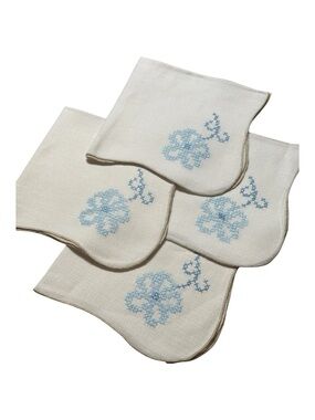 Embroidered Linen Scalloped Napkins - Cream with Light Blue Floral